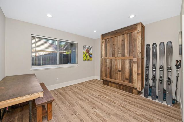 11075 Sunrise Ridge Cir, Auburn, CA 95603