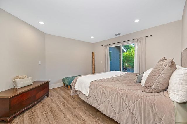 11075 Sunrise Ridge Cir, Auburn, CA 95603