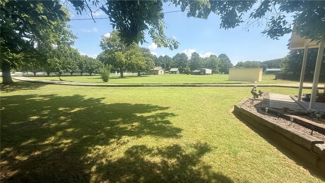 161 E Wolfdale Road, Farmington, AR 72730