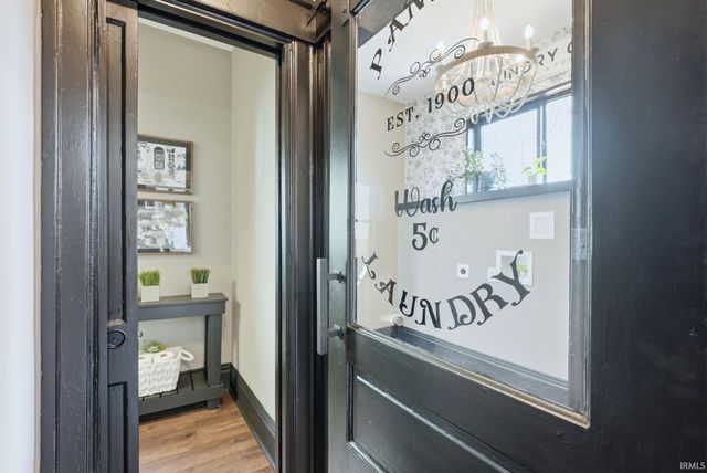 1126 Columbia Avenue, Fort Wayne, IN 46805