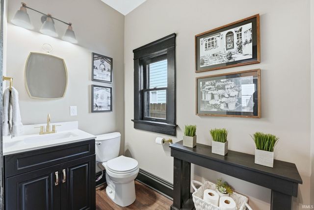 1126 Columbia Avenue, Fort Wayne, IN 46805