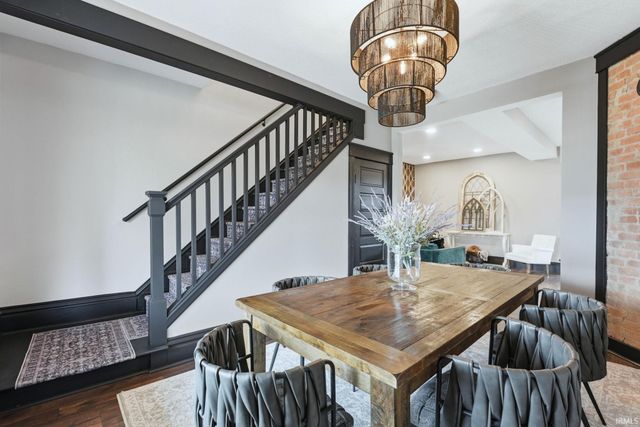 1126 Columbia Avenue, Fort Wayne, IN 46805