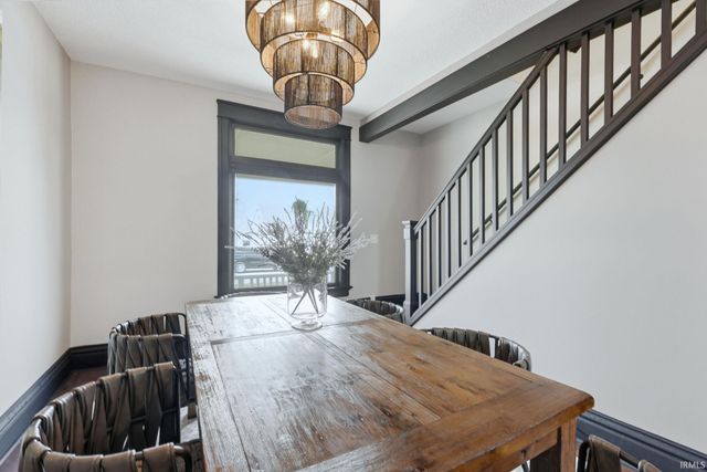 1126 Columbia Avenue, Fort Wayne, IN 46805