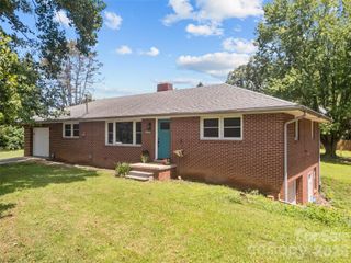 50 Baldwin Road, Arden, NC 28704