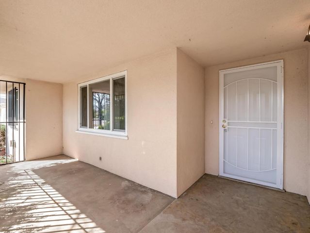 5017 E Washington Avenue, Fresno, CA 93727