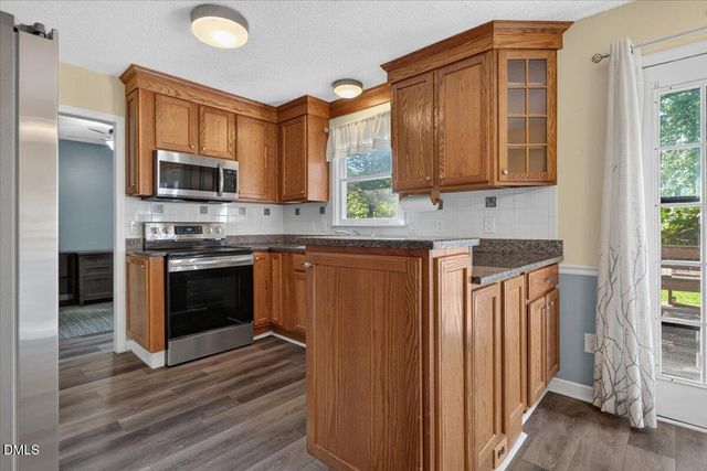 2408 Cookshire Drive, Raleigh, NC 27604