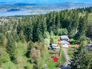 17600 SE Cougar Mountain Drive, Issaquah, WA 98027