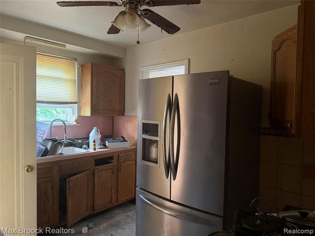 19472 San Juan Drive, Detroit, MI 48221