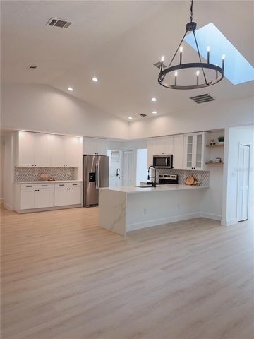 2809 GULF WINDS COURT, Oviedo, FL 32765