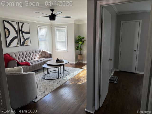 1620 Pingree Avenue, Lincoln Park, MI 48146