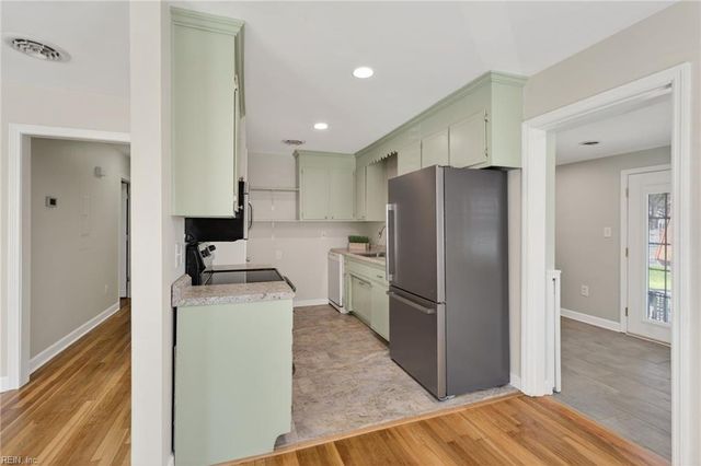 210 Katherine ST, Suffolk, VA 23434