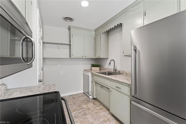 210 Katherine ST, Suffolk, VA 23434