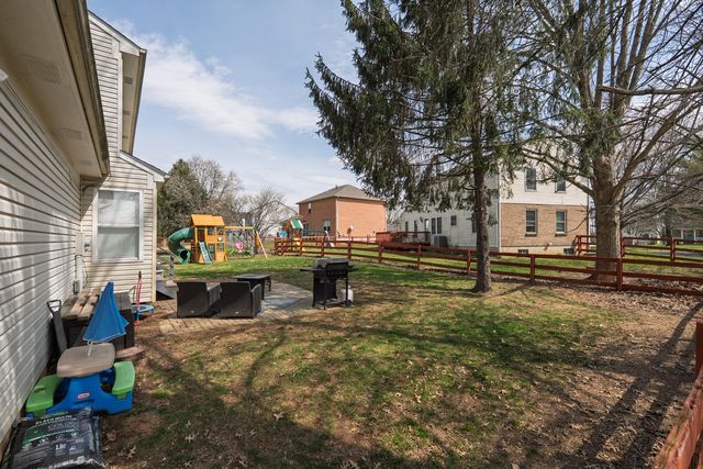 3027 Tomahawk Ridge Way, Burlington, KY 41005