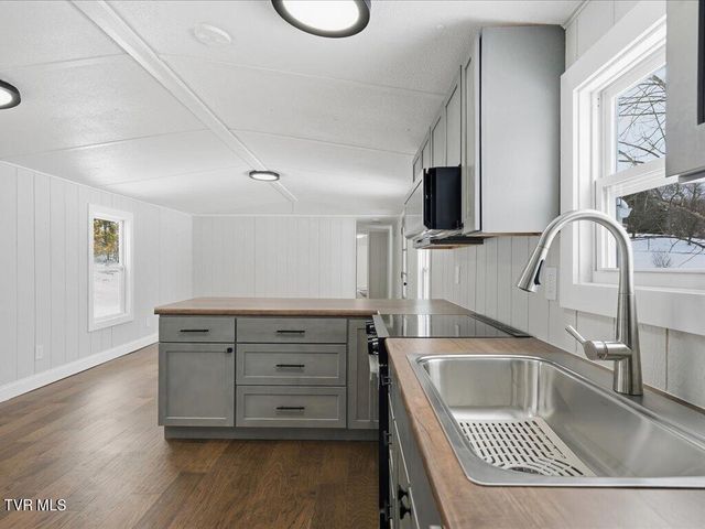 5935 Mount Carmel Road, Bulls Gap, TN 37711