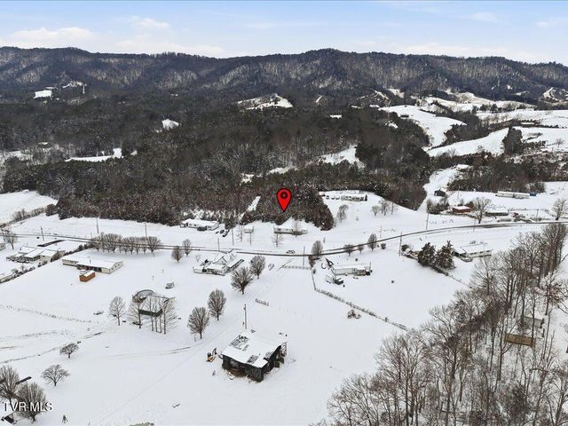 5935 Mount Carmel Road, Bulls Gap, TN 37711