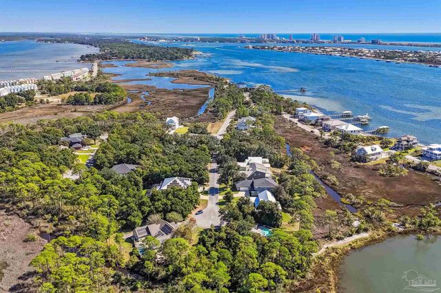 16299 Narwhal Dr, Pensacola, FL 32507