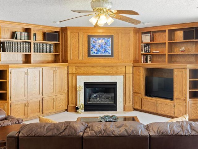 13611 Louisiana Avenue, Savage, MN 55378