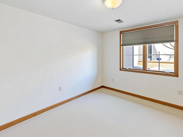 13611 Louisiana Avenue, Savage, MN 55378