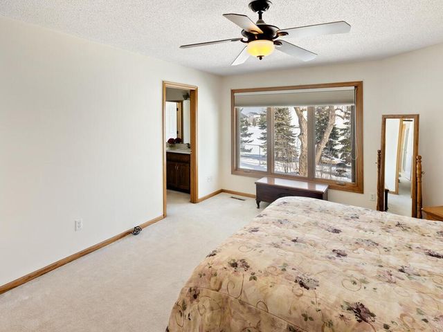 13611 Louisiana Avenue, Savage, MN 55378