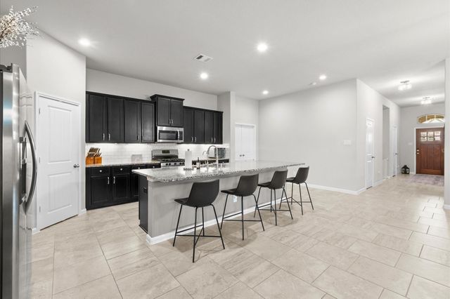 6205 Lakewood Court, League City, TX 77573