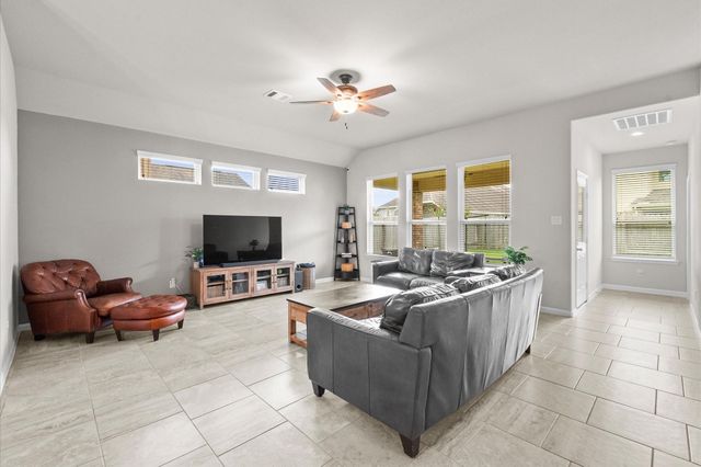 6205 Lakewood Court, League City, TX 77573