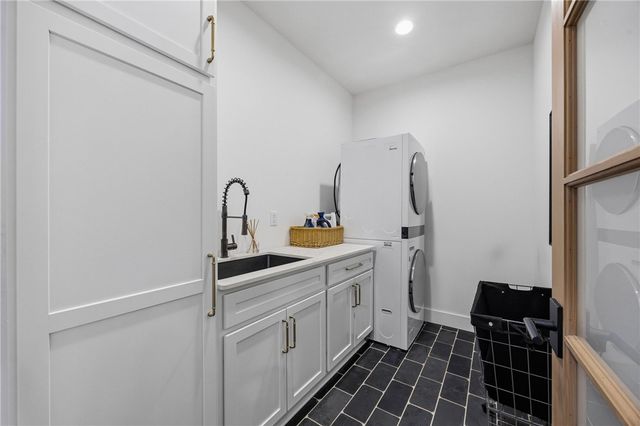 4559 Hoyt Road, Skaneateles, NY 13152