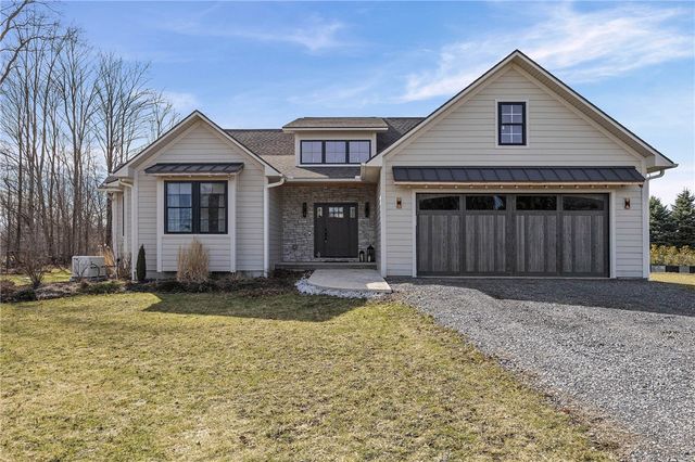 4559 Hoyt Road, Skaneateles, NY 13152