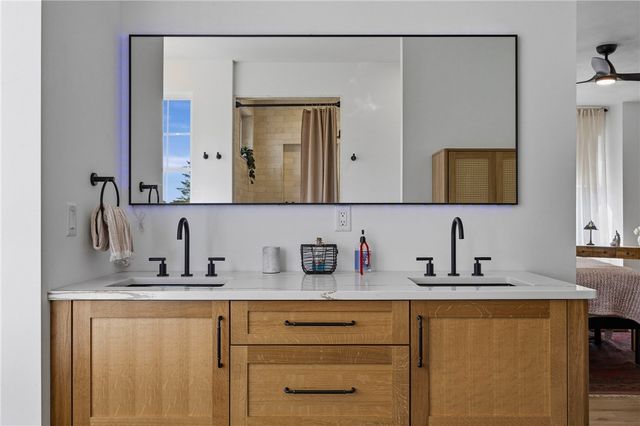 4559 Hoyt Road, Skaneateles, NY 13152