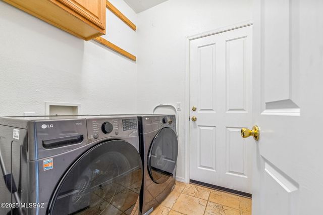 11880 W Fontenelle Drive, Marana, AZ 85653