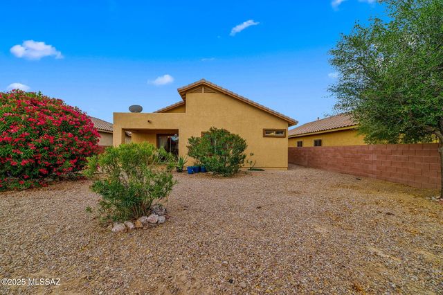 11880 W Fontenelle Drive, Marana, AZ 85653
