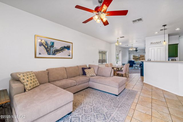 11880 W Fontenelle Drive, Marana, AZ 85653