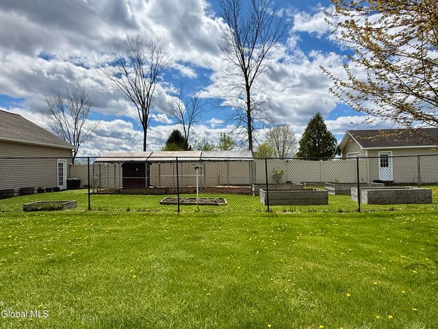 453 County Route 41, Kingsbury, NY 12839