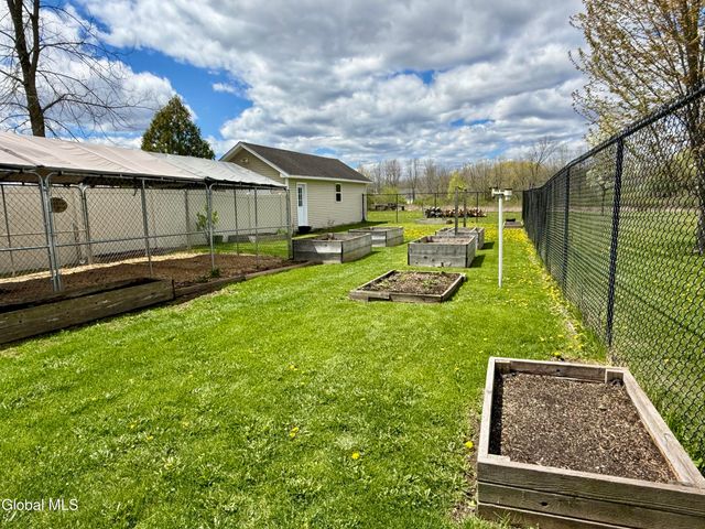 453 County Route 41, Kingsbury, NY 12839
