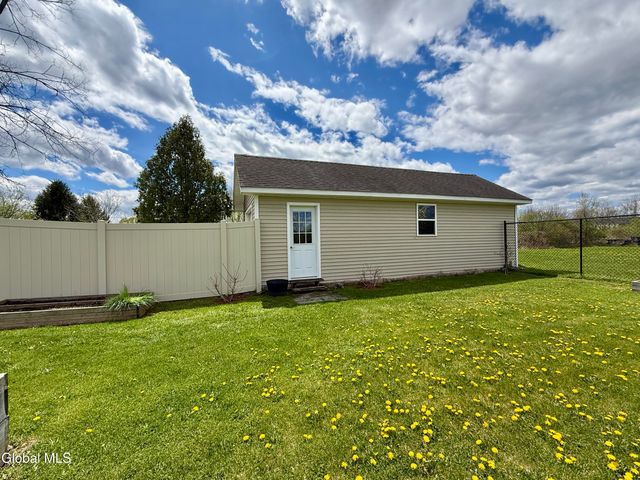 453 County Route 41, Kingsbury, NY 12839