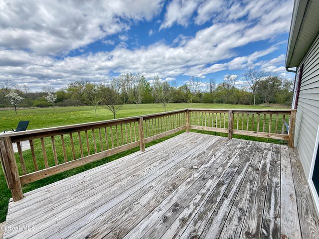 453 County Route 41, Kingsbury, NY 12839