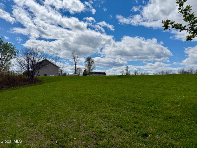 453 County Route 41, Kingsbury, NY 12839