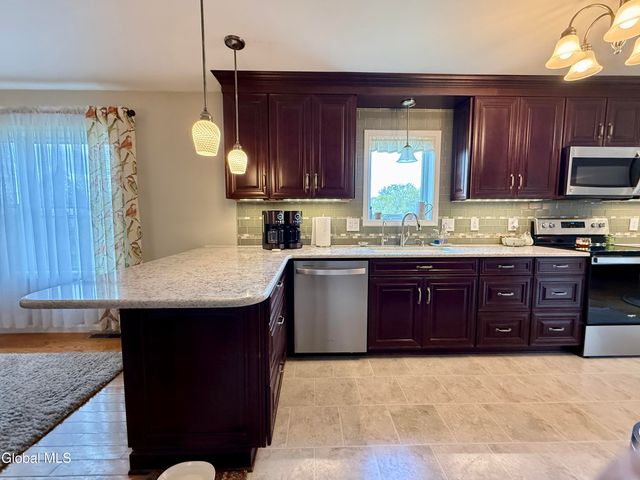 453 County Route 41, Kingsbury, NY 12839