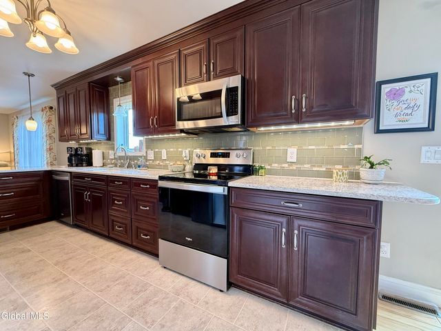 453 County Route 41, Kingsbury, NY 12839