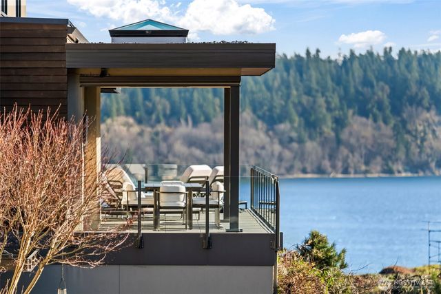 5809 Reid Drive NW, Gig Harbor, WA 98335
