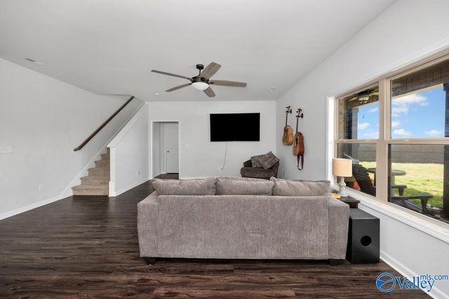 137 Sublett Drive, Hazel Green, AL 35750