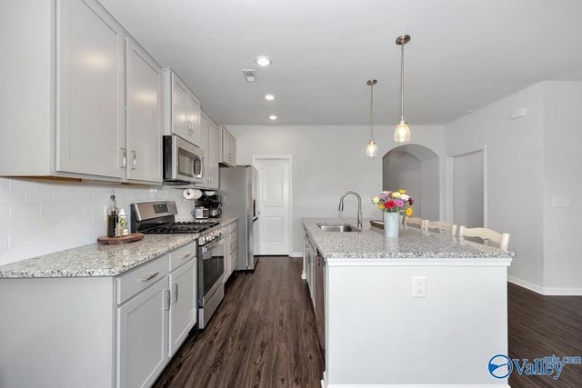 137 Sublett Drive, Hazel Green, AL 35750