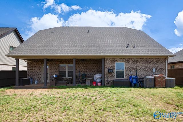137 Sublett Drive, Hazel Green, AL 35750