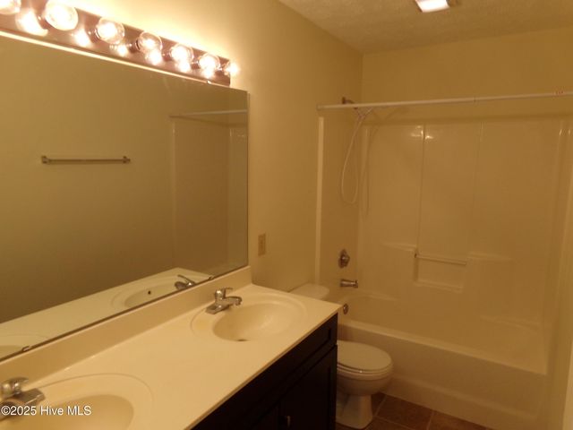 819 Fir Trail, Havelock, NC 28532