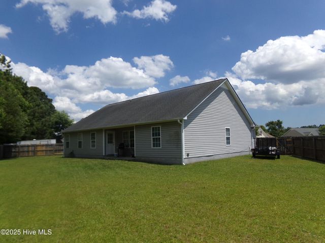 819 Fir Trail, Havelock, NC 28532