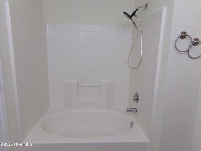 819 Fir Trail, Havelock, NC 28532