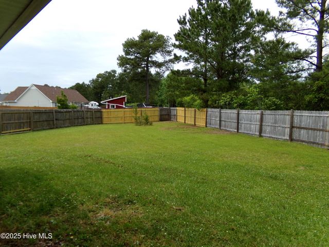 819 Fir Trail, Havelock, NC 28532