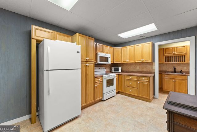1401 Adair Mill Road, Cleveland, GA 30528