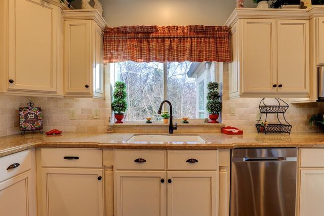 1300 Sierra Oak Ln, Colfax, CA 95713