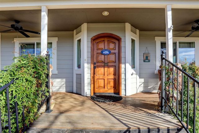 1300 Sierra Oak Ln, Colfax, CA 95713
