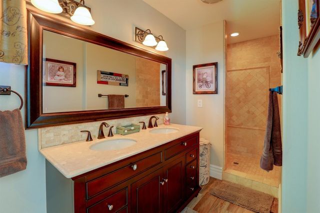 1300 Sierra Oak Ln, Colfax, CA 95713